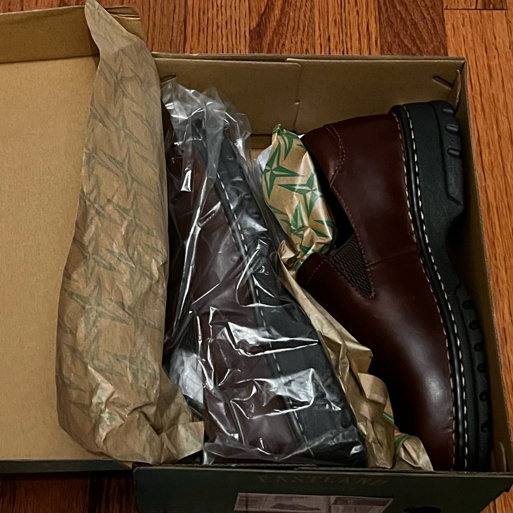Women's Eastland Shoes